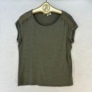 Rose & Olive Olive Green Top‎ Beaded Shoulder Short Sleeve Knit Casual MEDIUM